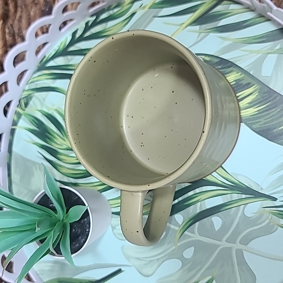 B|Harbor be happy think happy mug - Picture 4 of 5